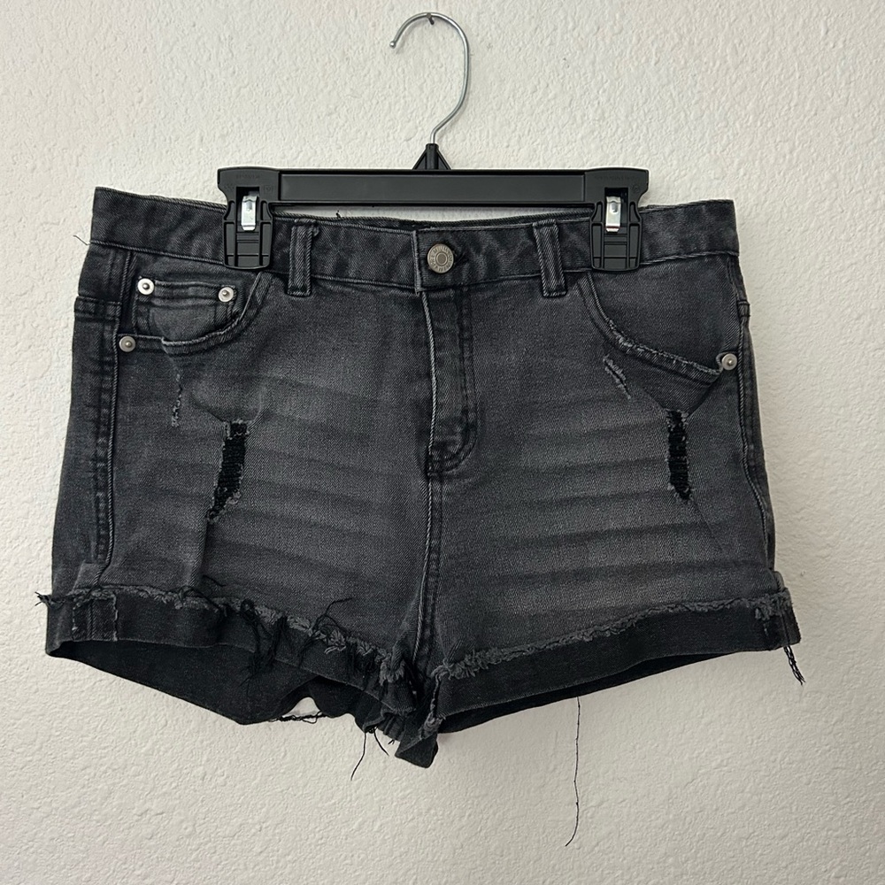 Love Tree Black Jean Shorts Distressed Cut-Off Style
